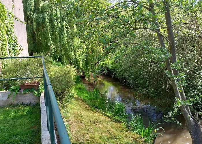 Moulin En Bord De Riviere - Logement Atypique