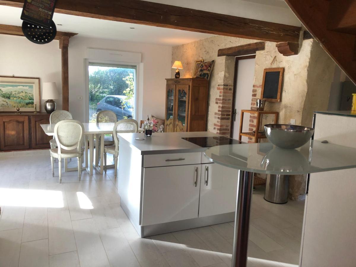 Ferienhaus Moulin En Bord De Riviere - Atypique Chevillon-sur-Huillard