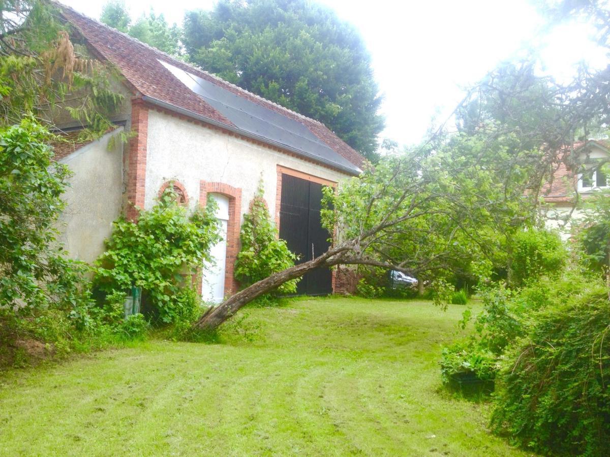 Holiday home Moulin En Bord De Riviere - Entier Chevillon-sur-Huillard